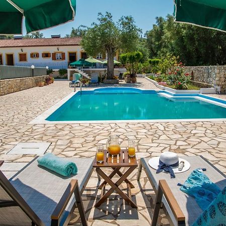 Aphrodite Studios & Apt With Pool Lakka  Bagian luar foto
