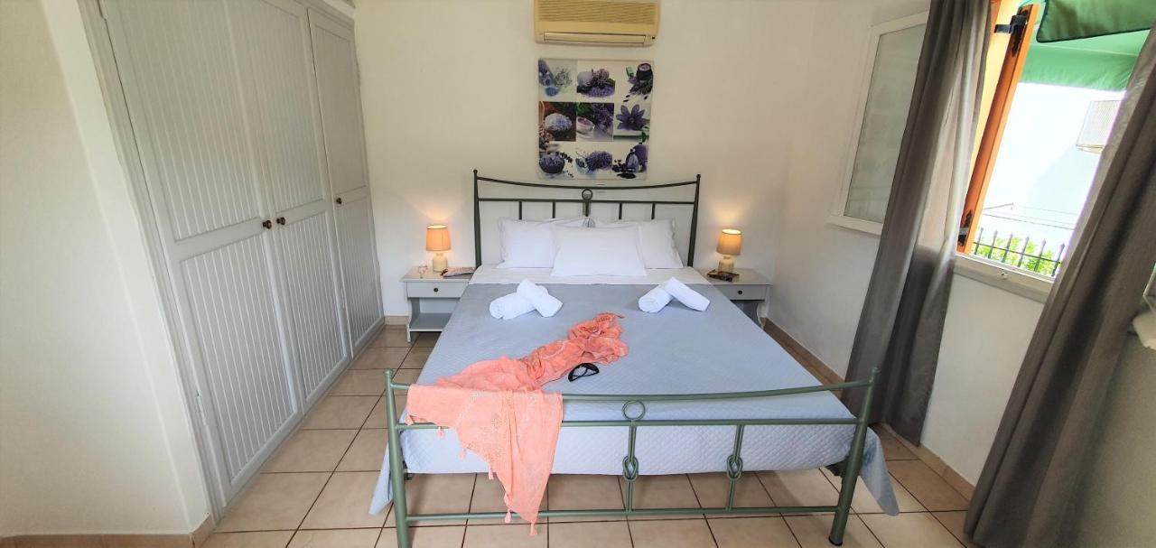 Aphrodite Studios & Apt With Pool Lakka  Bagian luar foto