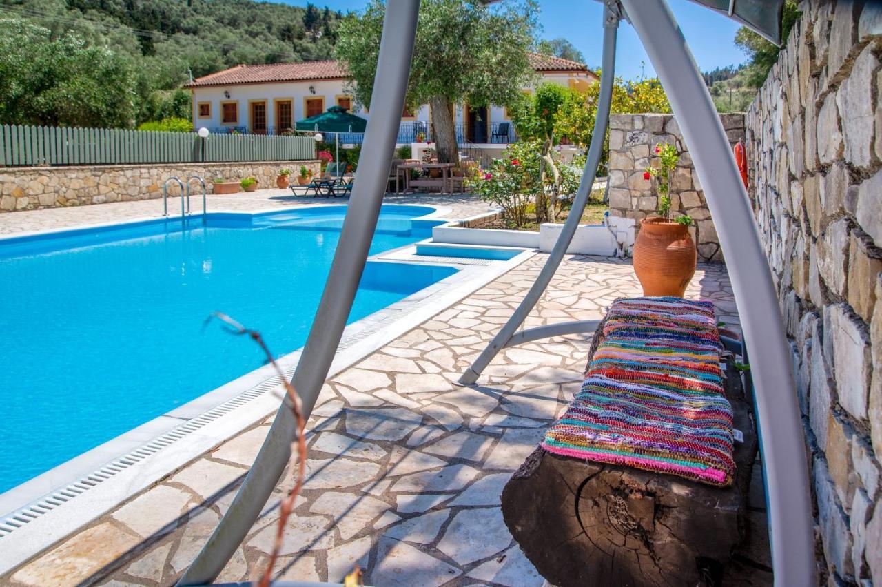 Aphrodite Studios & Apt With Pool Lakka  Bagian luar foto